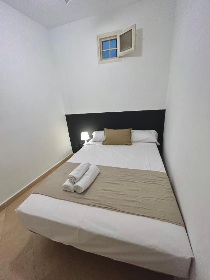 Villa Rooms Madrid Buitenkant foto
