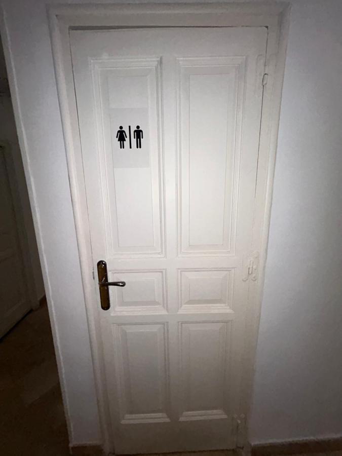 Villa Rooms Madrid Buitenkant foto